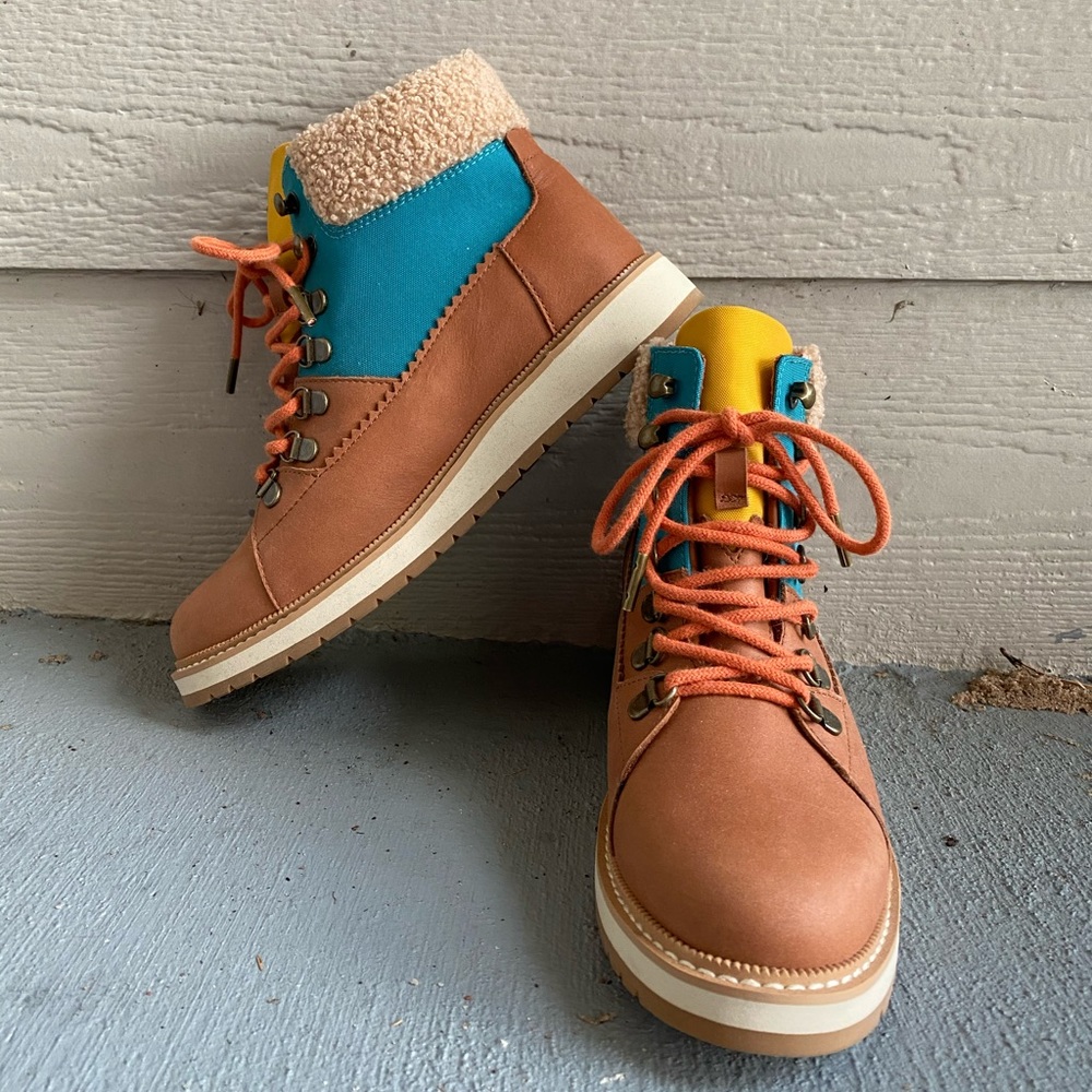 Toms Booties - Weatherproof - Leather